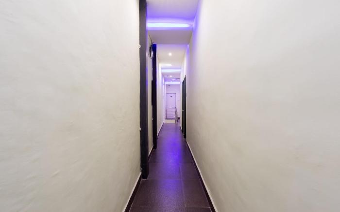 Super Hotel O Shera Residency