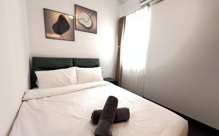Sea View 2 Bedroom at R&F