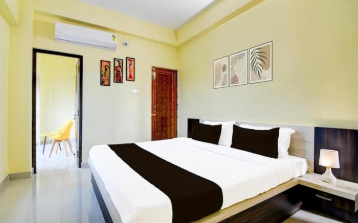 Goroomgo Dutta Residency Premium Bhubaneswar
