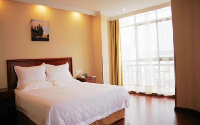GreenTree Inn Chizhou Jiuhua Mountain Scenic Spot Business Hotel