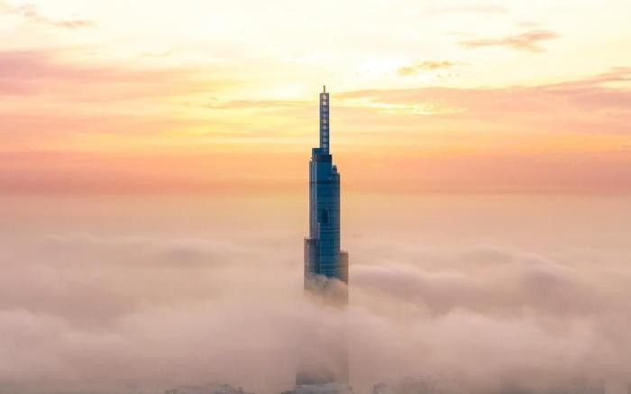 Landmark 81 and Vinhomes - Royal Apartment