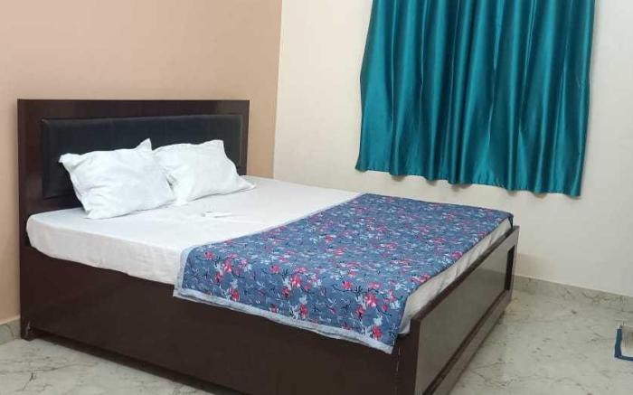 Hotel O Home Shree Radhe Radhe Garden & marriage Lawn