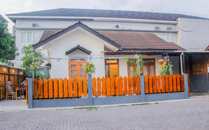 Villa D'Maguwo Suites