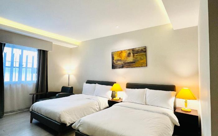 Oriental-Pearl Hotel