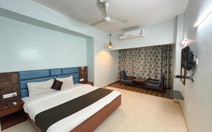 Lions Den Resort
