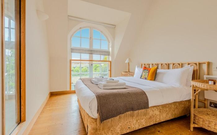 Exclusive Captivating 2LVL 1BR Loft, Walworth