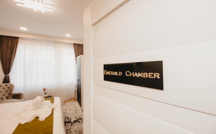Azure Luxury Suite