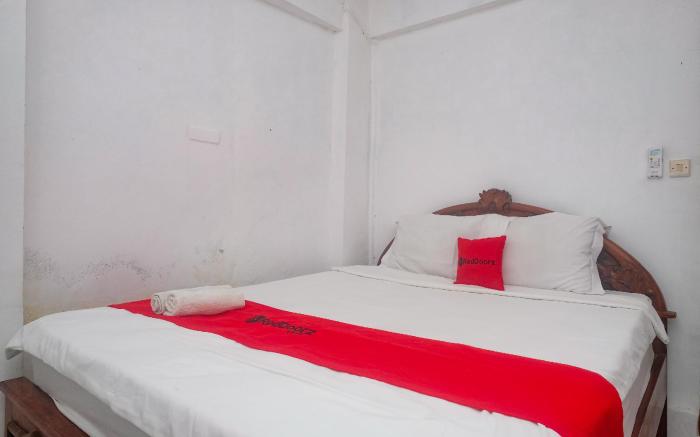 RedDoorz @ Mayang Garini 2 Borobudur