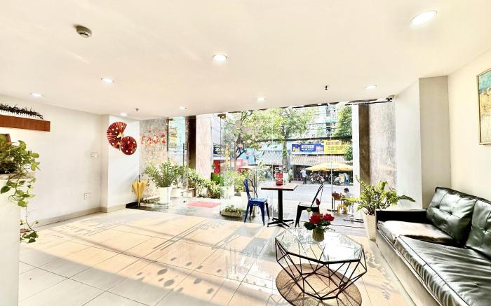 The Jade Hotel