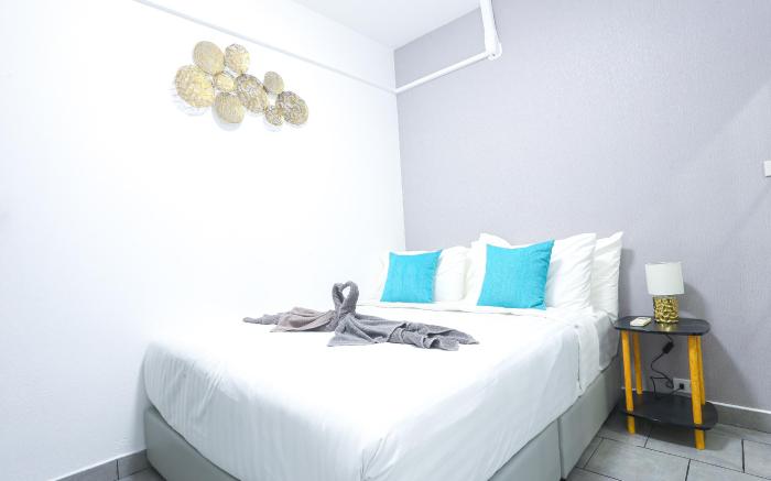 Phratamnak C2 – Vibrant & Airy Villa with Pool