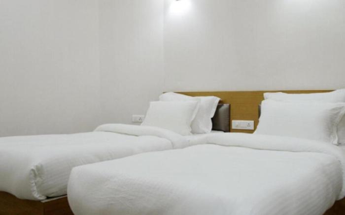 Goroomgo Twin Spring Gangtok