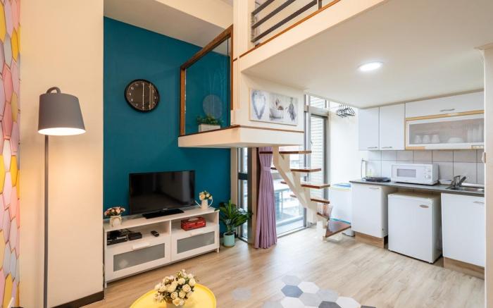 RL Apt w/ lift near Ximen MRT 西門町Loft 近西門地鐵站 獨立浴室