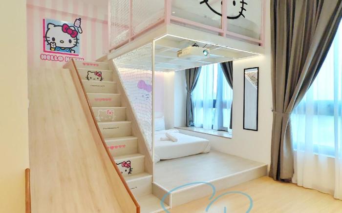 SR HOME- GRID Hello Kitty themed near Legoland