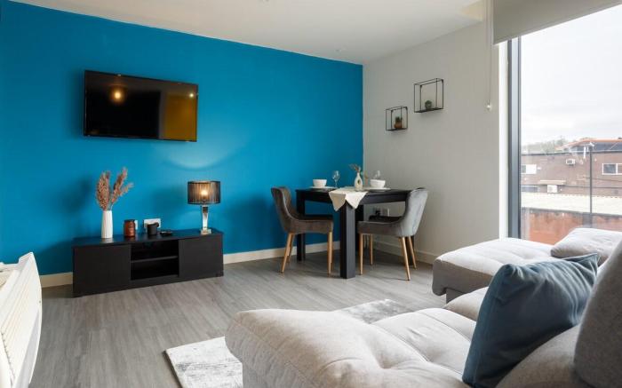 Cozy Chic Studio Apartment | Sheffield