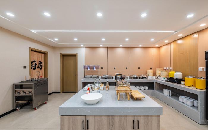 Rezen Select Hotel Hengshui High-speed North Station