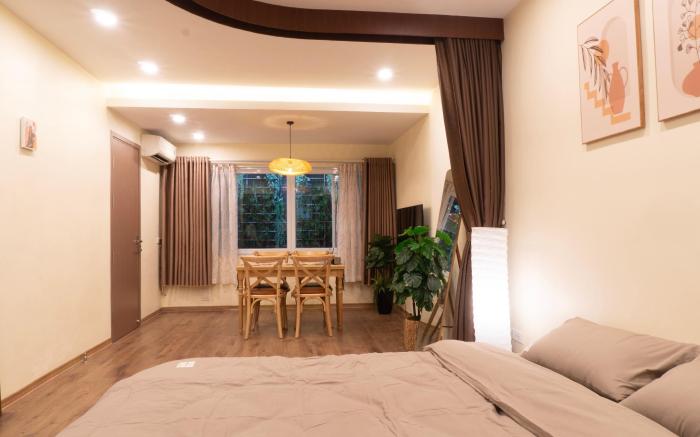  Hanoi Old Quarter - Unique Design Apartment