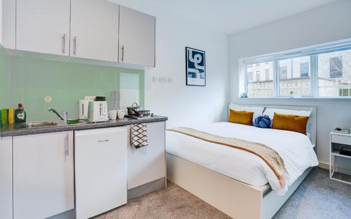 Kingston Luxe Suites Riverside Apartment Belvilla