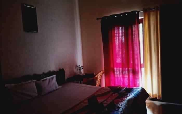 Aparna's Home