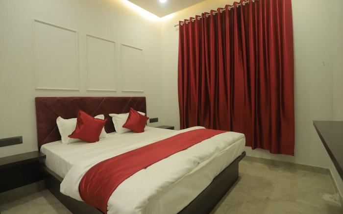 Earthen Bliss Luxury 2BHK Apt with Balcony