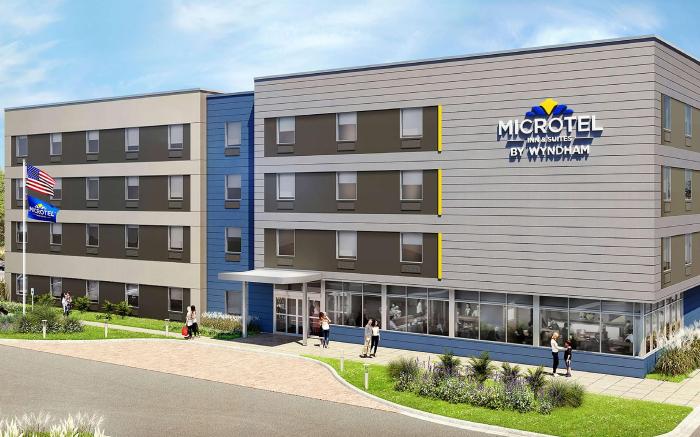 Microtel Inn & Suites by Wyndham Prattville Montgomery 