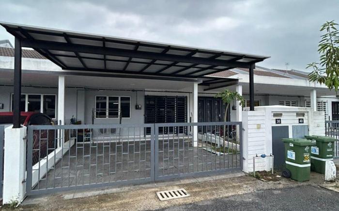 Hamiqa Homestay Gambang