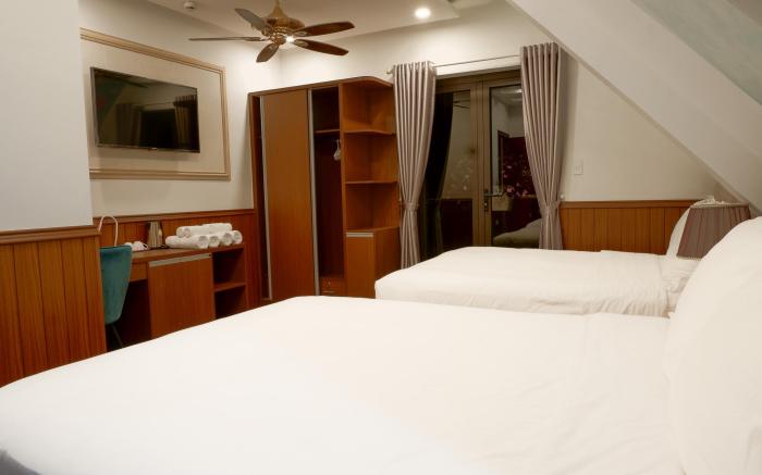 Faru Pine Woods Villa