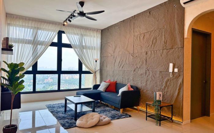 Paradigm Mall Residence (L27) 10pax JBcity skudai 