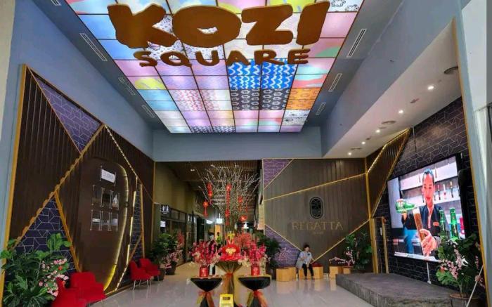 Infinity Pool V@Kozi Square