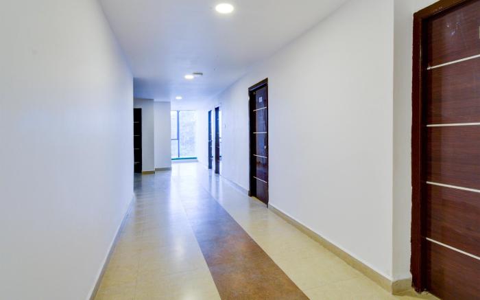 Super Hotel SRH luxury Rooms Near Rail Nilayam, NCL.