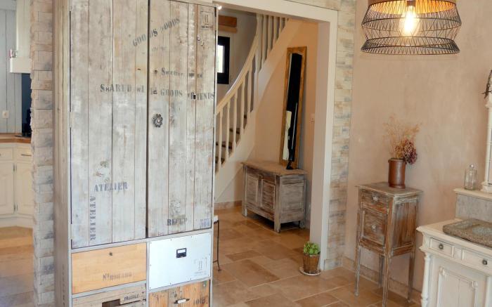 Holiday Home in Guisseny with Jacuzzi  Beach