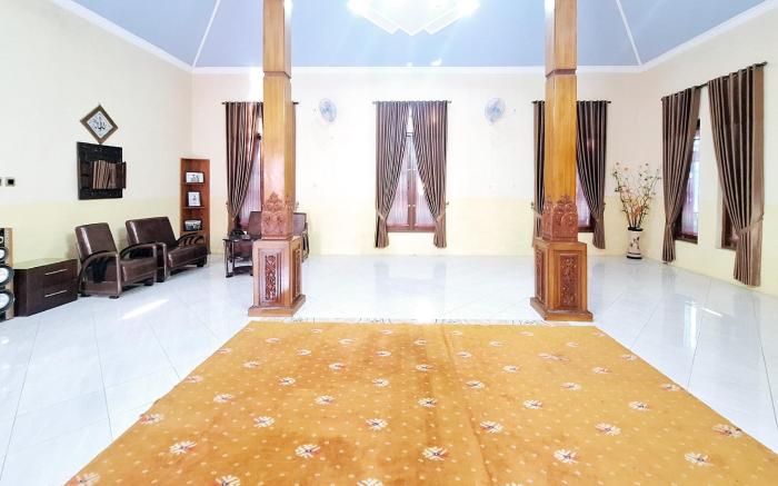 Joglo Dhepis Syariah Borobudur Magelang RedPartner
