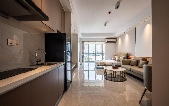 Wealth Mansion Suites River View Service by Soben