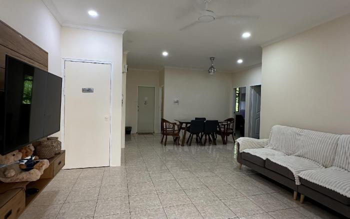 Big Bear Homestay Bintulu