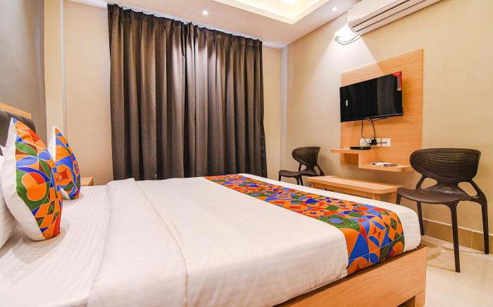 FabHotel JP - Nr. Sataragachhi Railway Station