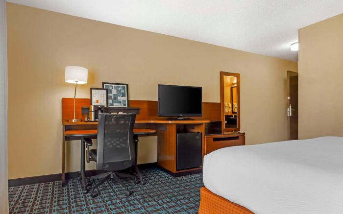 Comfort Inn & Suites Green Bay Stadium Area
