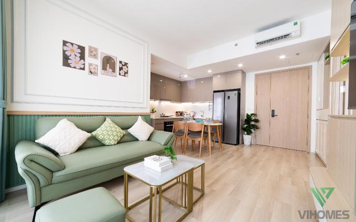 VIHOMES MASTERI CENTRE POINT LUXURY FREE POOL, GYM