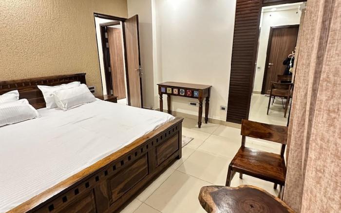 RootHouse by The BigBear