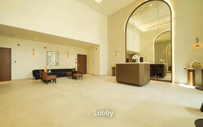 Luxury 1BR Retreat @ Vida Residences - Creek Beach