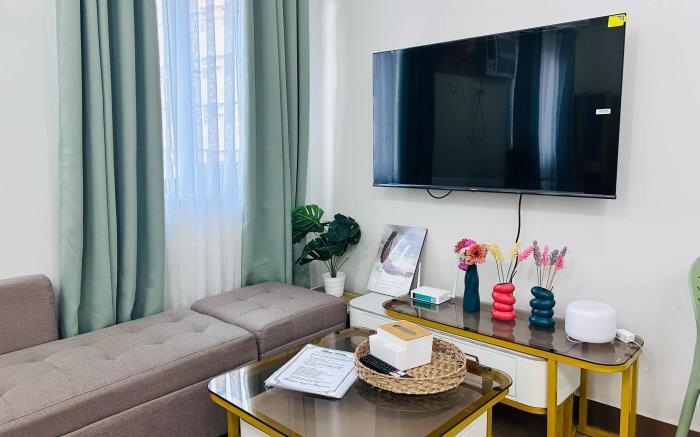 The Tropical Suite 