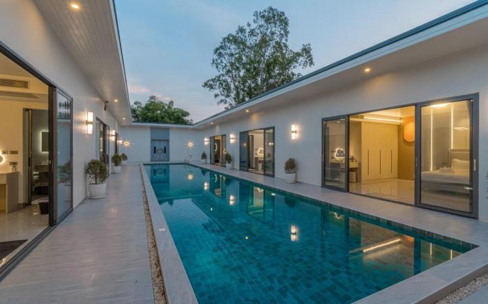 TML-pattaya 6 bedroom (swimming pool，powerful ktv)