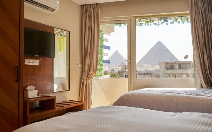 prestige pyramids inn