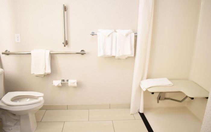 Holiday Inn Express & Suites Albany by IHG