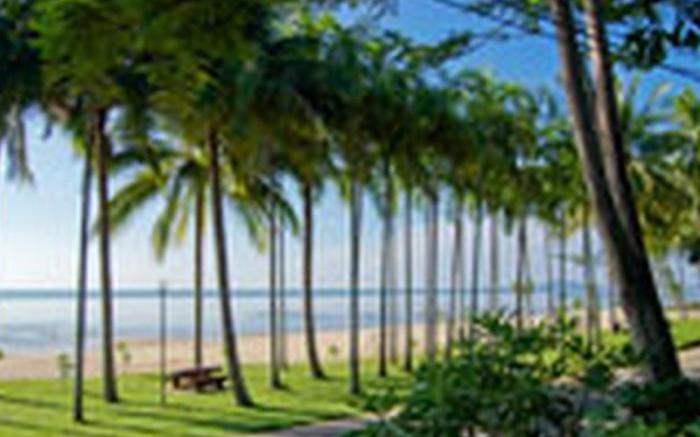 Baan Klang Aow Beach Resort