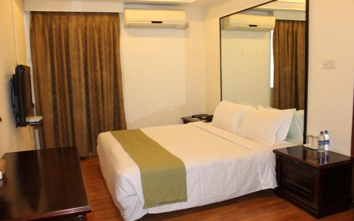 Sandhya Hotel