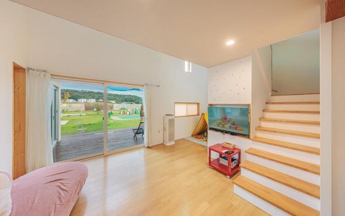 Gyeongju Macaron Kids Pool Villa Pension
