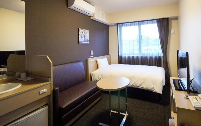 Hotel Route Inn Tome