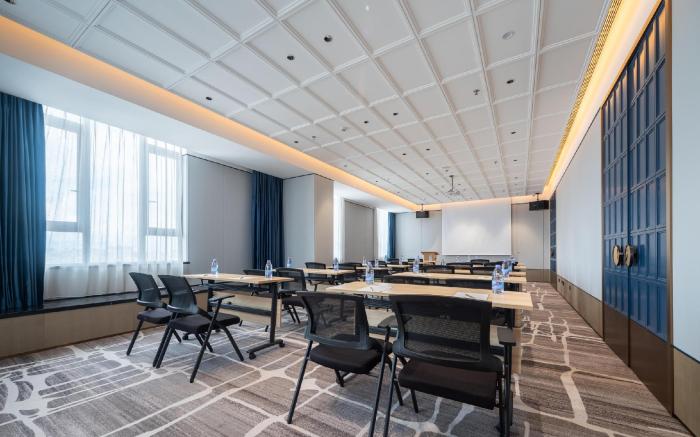 Atour X Hotel Haikou Guoxing Avenue Sunmoon Plaza