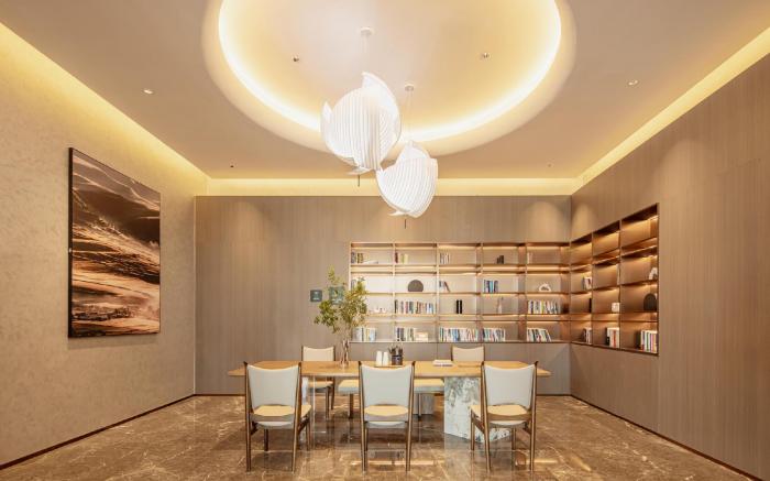 Atour Hotel Yantai Penglai Government Affairs Center