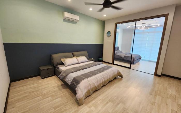 Five mins to juru & bukit minyak industrial semi D
