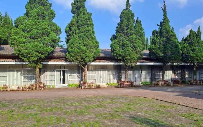 Maple House by Villa Istana Bunga